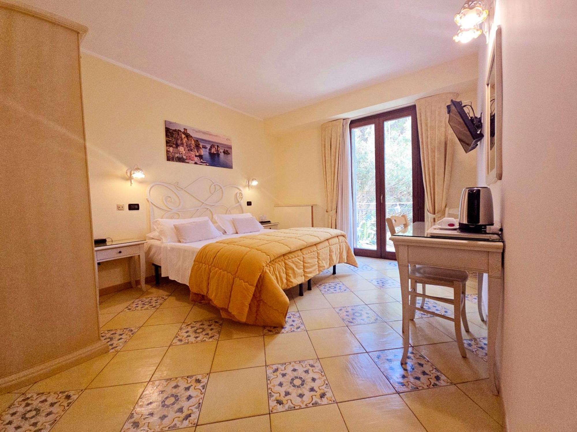 Hotel Cala Marina Castellammare del Golfo Extérieur photo